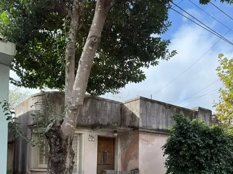 Casa para reciclar excelente ubicacion