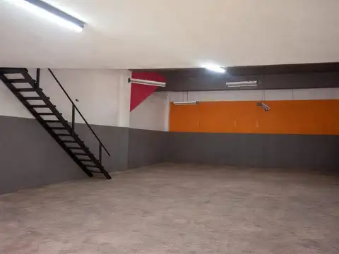 Local en Venta en Berazategui Oeste, USD 190.000