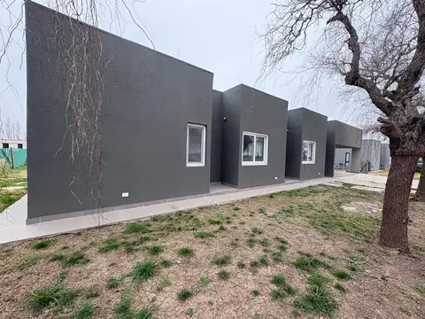 Casa en Alquiler en Funes, USD 1.500