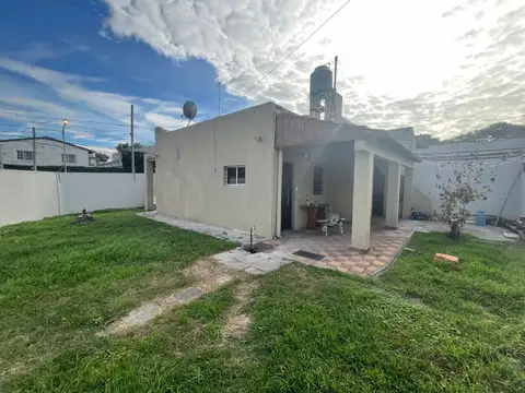 Casa 3 ambientes en Alquiler en Villa Ballester