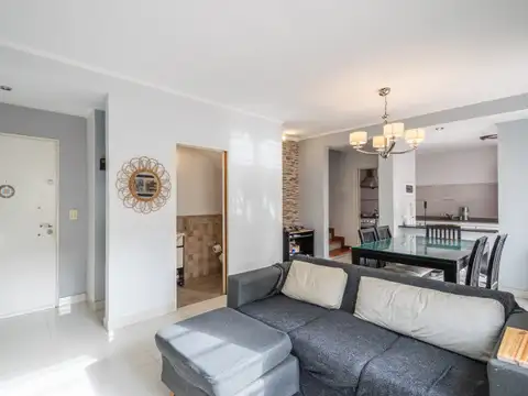 Capdevila 3400, Piso 1
