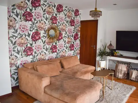 Casa en Venta en Berazategui, USD 490.000