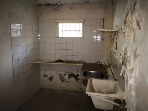 Local en Venta en San Bernardo Del Tuyu, USD 200.000