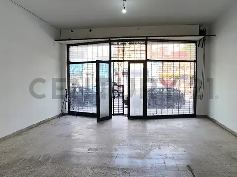 Local con gran potencial comercial en el corazón turístico de La Boca – Suárez 700