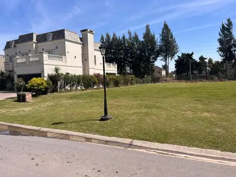 Venta lote en el barrio Santa Juana Canning