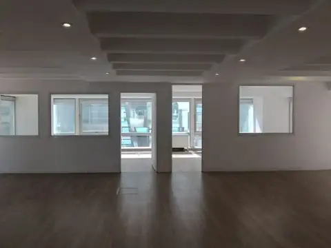 Reconquista 100, Piso 6