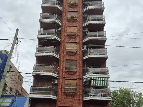 Boatti 420 , Piso 7