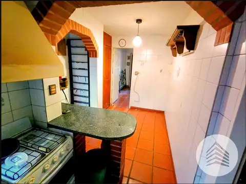 Depto Tipo Casa 3 ambientes con 2 baños