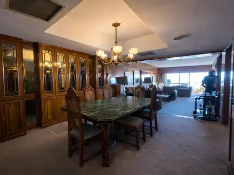 Departamento en Venta de 7 ambientes