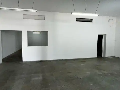 Local en Venta en Oliveros, USD 190.000