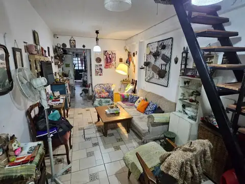 Joaquín V. González 1100