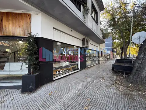 Local en Venta 35 años