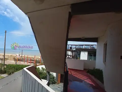 Avenida 1 400, Piso 1°