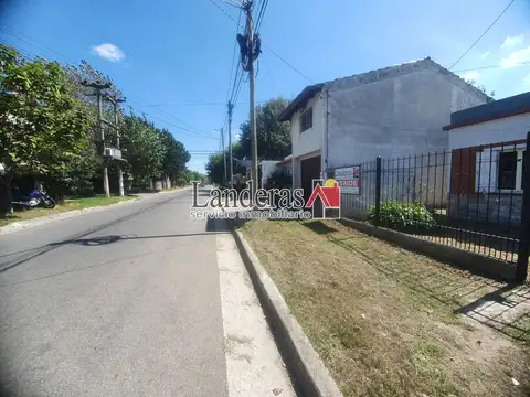 Casa 3 amb. - Lote Propio de 10 x 30