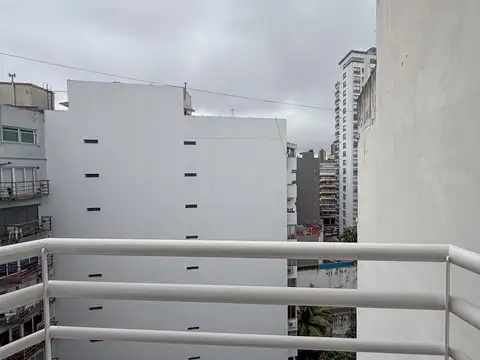 Jose A Cabrera 3400 , Piso 8