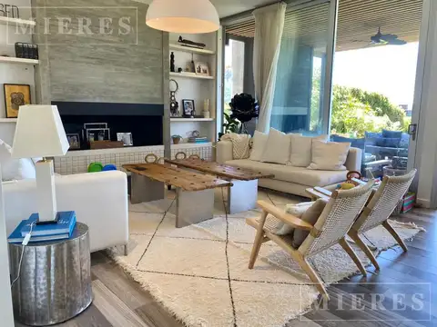 Casa en Alquiler Temporal con 2 cocheras