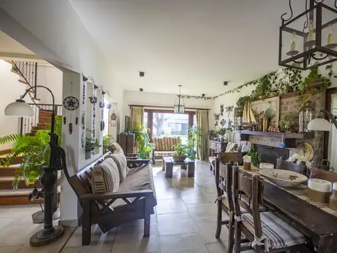 Casa en Venta en San Isidro Labrador, USD 390.000