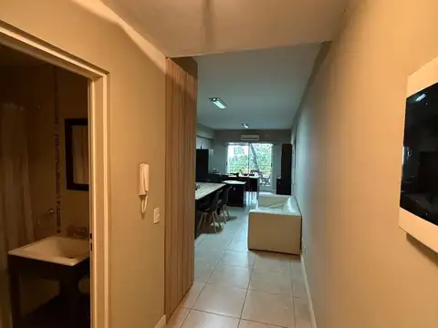 Membrillar 100, Piso 1°