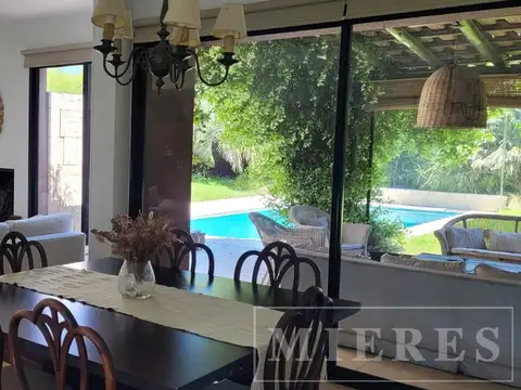 Casa en Alquiler Temporal en Villanueva, USD 5.500