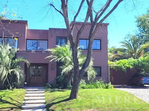 Casa en alquiler de verano en el Barrio Santa Clara, Villa Nueva.