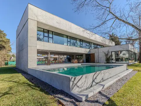Casa en Venta sobre Golf en San Diego Country Club  Moreno