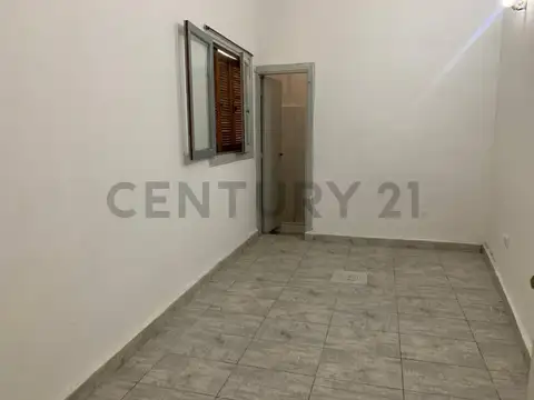 Venta ph 2 ambientes con terraza, Valentin Alsina, Lanús