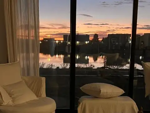 Casa en Alquiler de 2 dormitorios