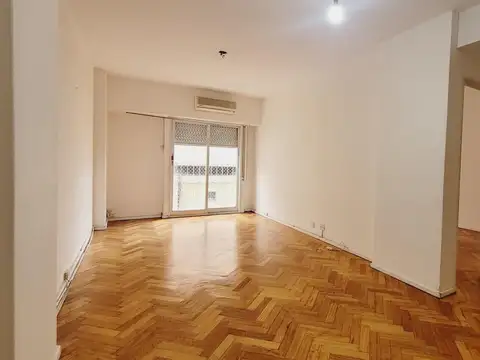 Av. Las Heras 3700 , Piso 9