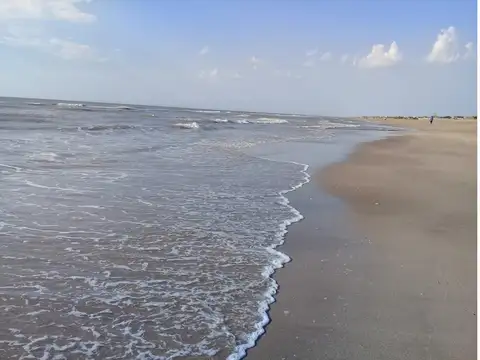 Villa Gesell   (Sur) Paseo 147 y Playa