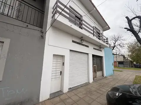 Dpto 2 Ambientes con Cochera y Terraza - Merlo Centro - Bs. As.