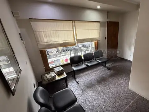 Oficina en Venta al Este