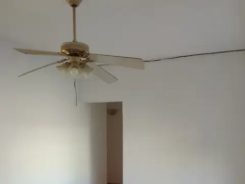 Departamento en Alquiler en Los Hornos, $ 550.000