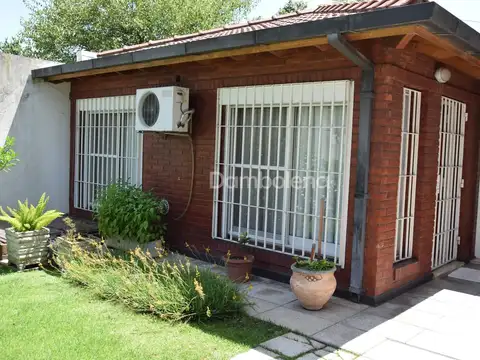 Casa en Venta en Centro (Moreno), USD 200.000