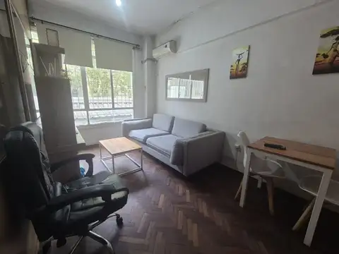 Plaza Independencia 800