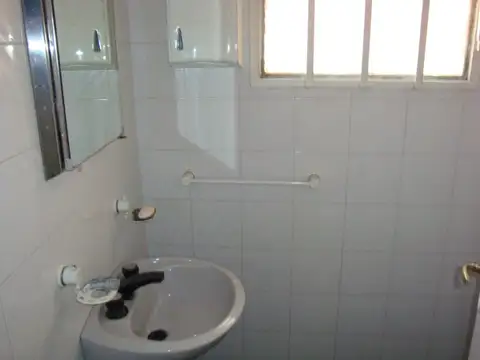 Oficina en Alquiler al Sur