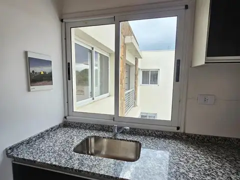 Departamento en Alquiler en Maipu, $ 700.000