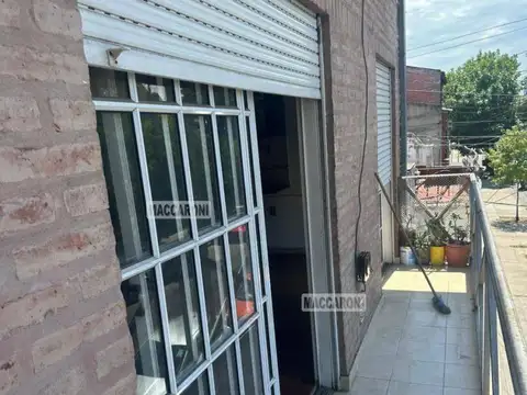 Depto Tipo Casa en Alquiler al Sur