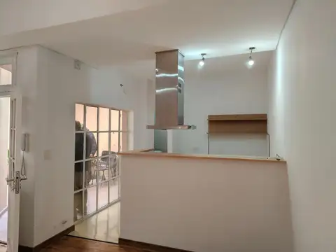 Depto Tipo Casa en Venta en Villa Santa Rita, USD 148.000