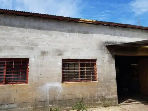Galpon en Venta en Paso del Rey, USD 160.000