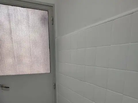 ALQUILER MONOAMBIENTE DIVISIBLE BALCON FRENTE