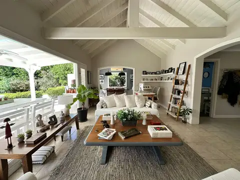 Venta CASA  4 ambientes-pileta-Buen Retiro PILAR