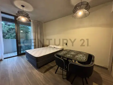 Departamento en Alquiler con 1 cochera
