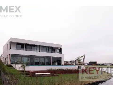 Casa en Venta en Puertos, USD 1.850.000