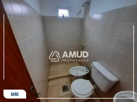Departamento en Alquiler en Villa Centenario, $ 270.000