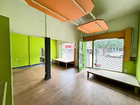 Local en Alquiler en Valentin Alsina, $ 850.000