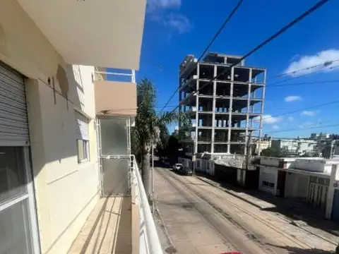 Departamento en Alquiler en San Lorenzo, $ 480.000