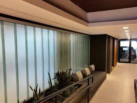 V.LURO. LARRAZABAL 500, Piso 1