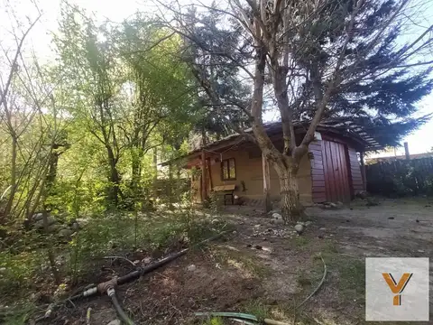 Edificio Comercial en venta - 6 Dormitorios 5 Baños - Cochera - 5900Mts2 - El Bolsón, Río Negro