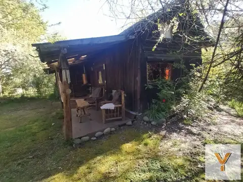 Oficina 8 ambientes con 5 baños