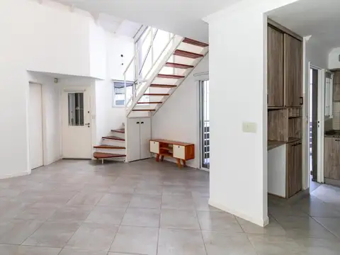 Depto Tipo Casa en Venta en Villa Urquiza, USD 115.000
